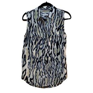 EQUIPMENT FEMME Blue/Cream Silk Abstract Animal Print Sleeveless Shirt Sz XS